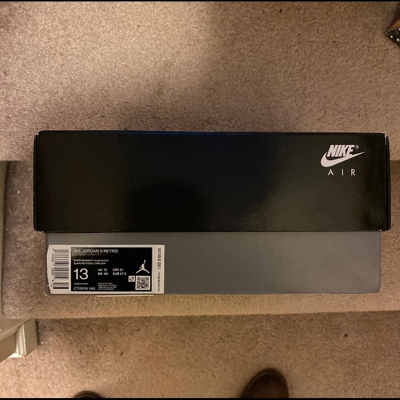 Air Jordan Retro 9 “University Blue” - Picture 5 of 7